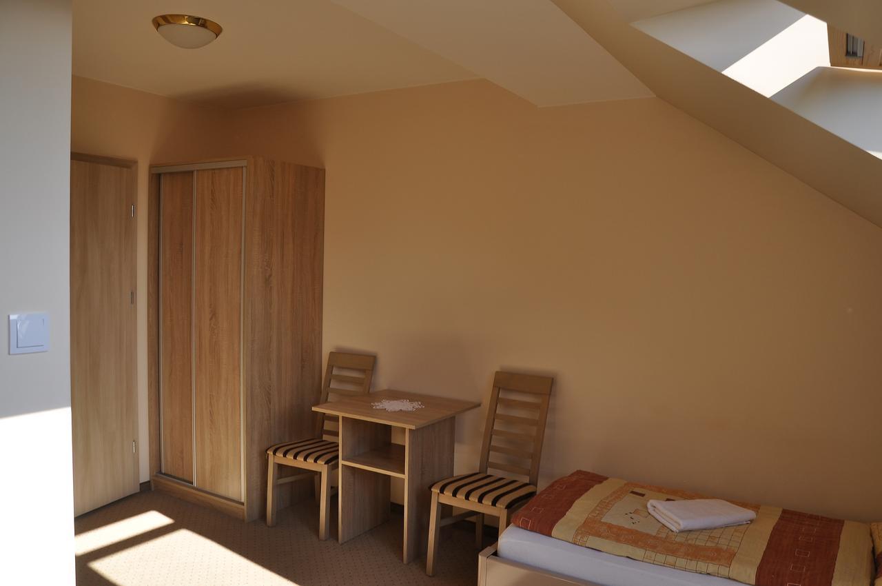 Osrodek Rekreacyjno - Wypoczynkowy Beskidek Gilowice (Zywiec) Ruang foto